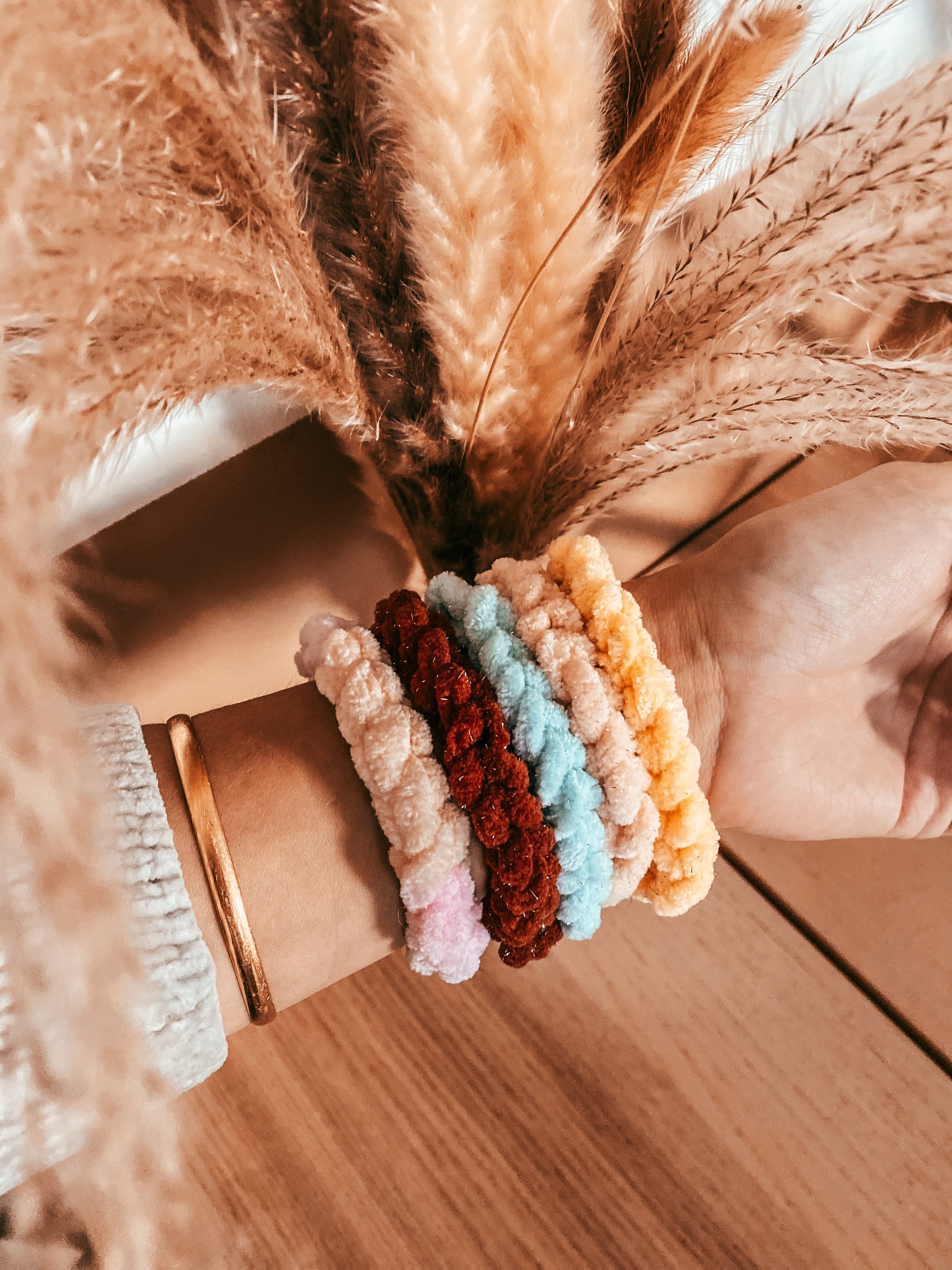 Scrunchie Francie - Small - chouchous faits main au crochet ✨