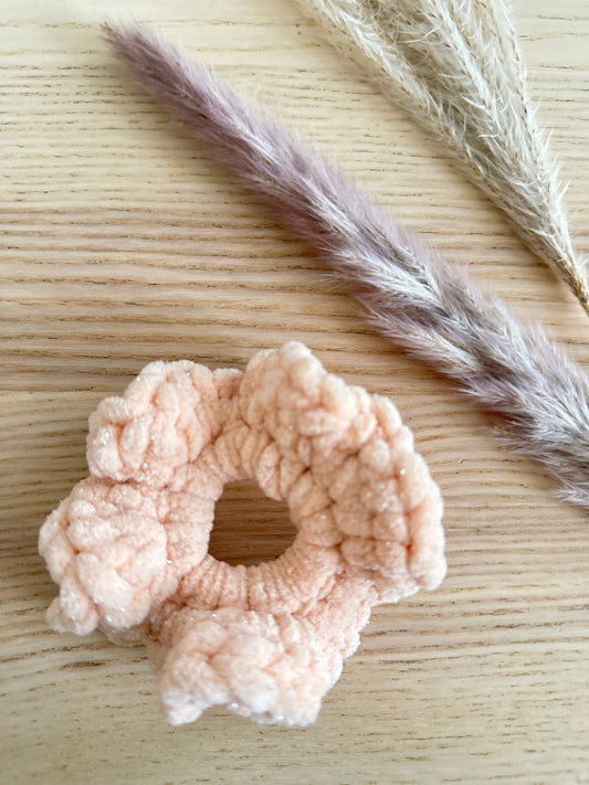 Scrunchie Francie - Medium - chouchous faits main au crochet ✨