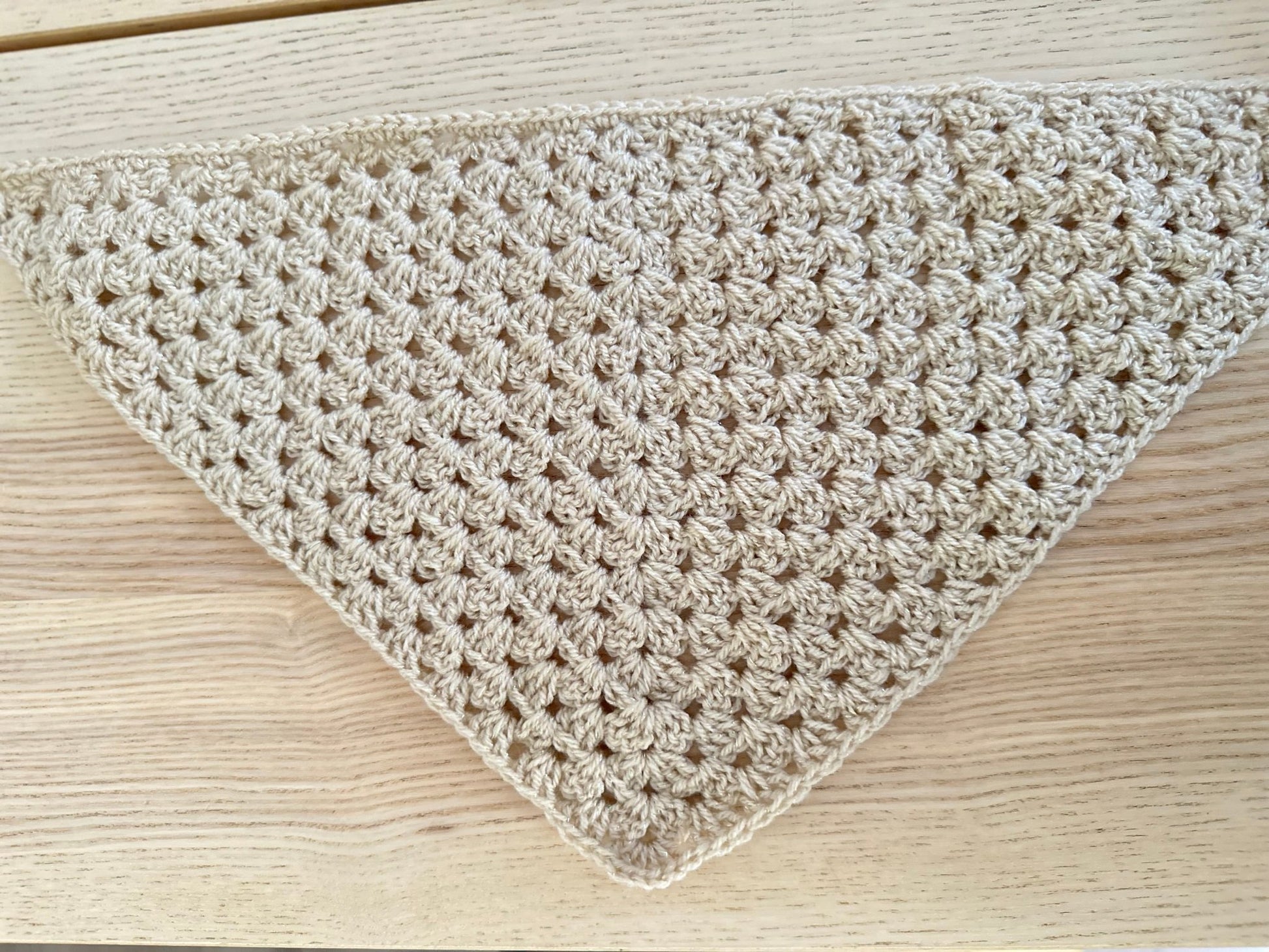 Bandana Sasha Beige à paillettes - laine, fait main au crochet 🤍 - Bandana